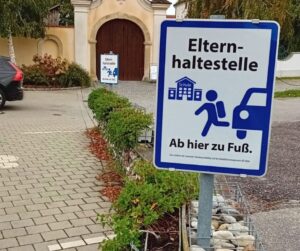 Mehr über den Artikel erfahren Elternhaltestelle